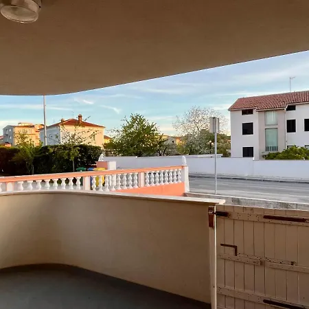 Apartment Red Sunset Pula